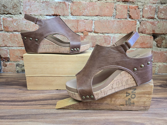 Corkys Tobacco Wedge