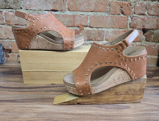 Corkys Carley Cognac Studs