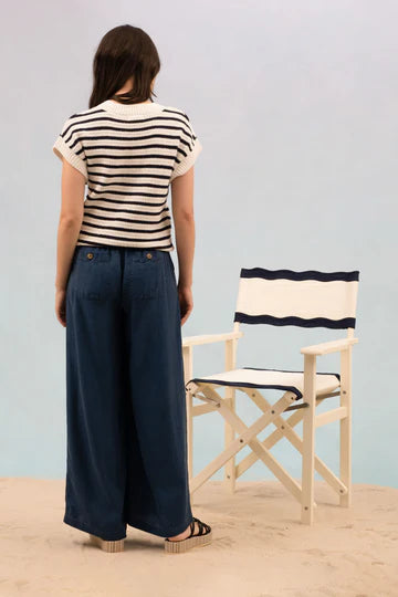 NAVY STRIPE PULLOVER
