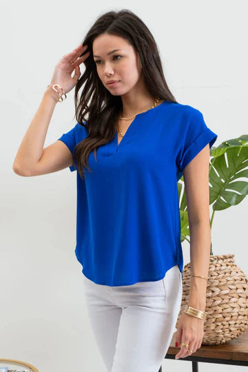 SPLIT NECK TOP