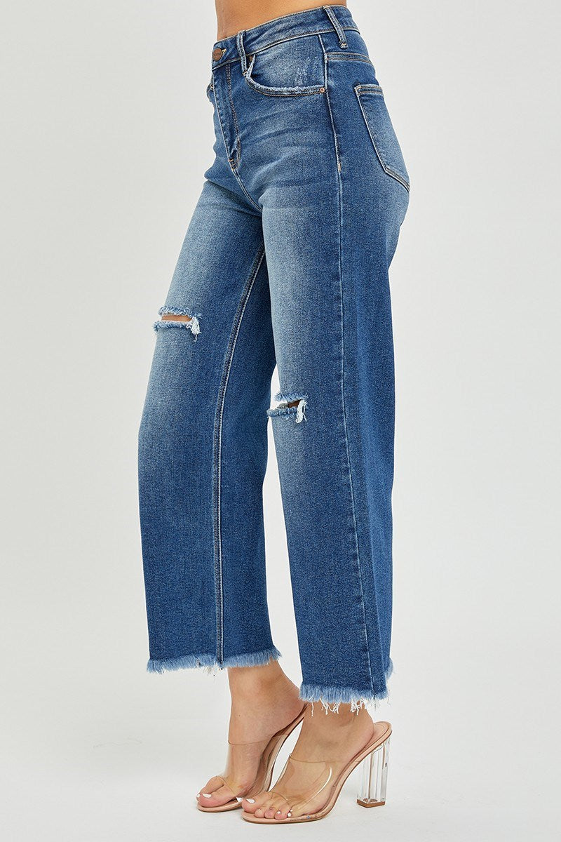 RISEN FRAYED ANKLE JEANS