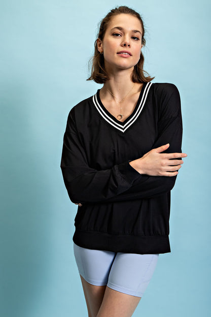 Quick-Dry V-Neck Sweatshirt