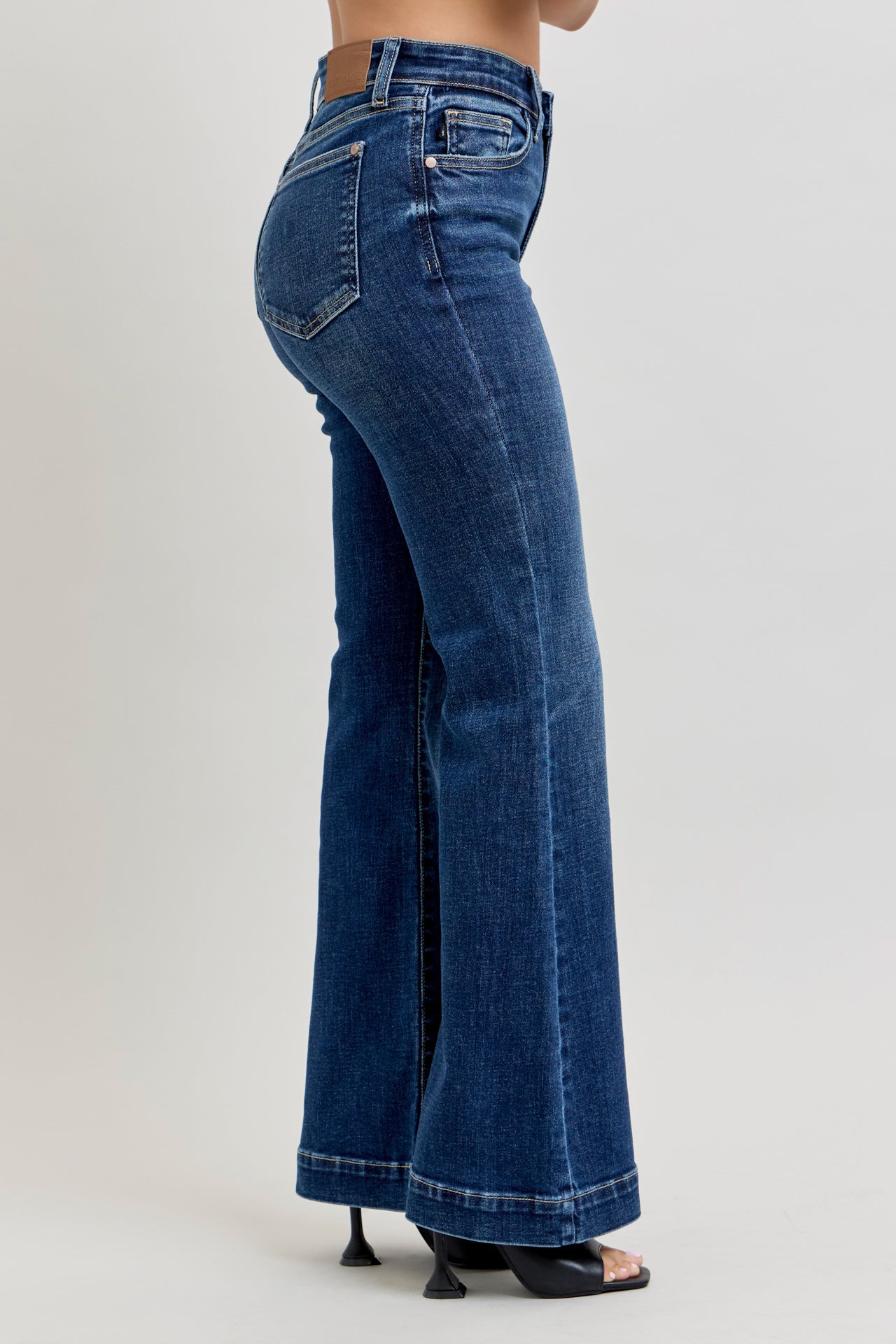 Judy Blue Petite Dark Flare