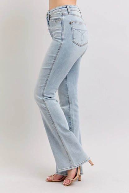 Judy Blue Light Bootcut Reg & Short