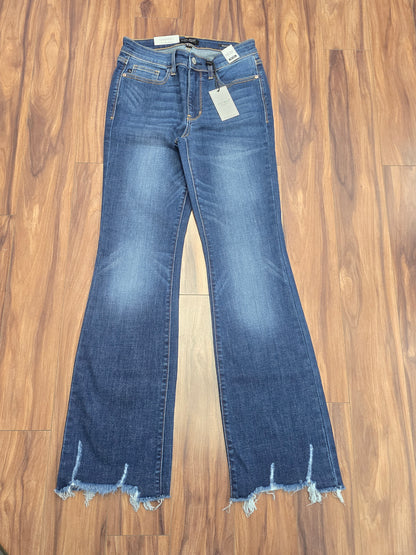 JUDY BLUE DISTRESSED BOOTCUT