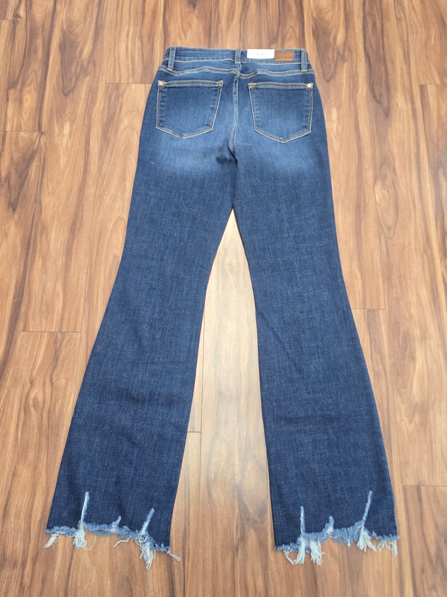 JUDY BLUE DISTRESSED BOOTCUT