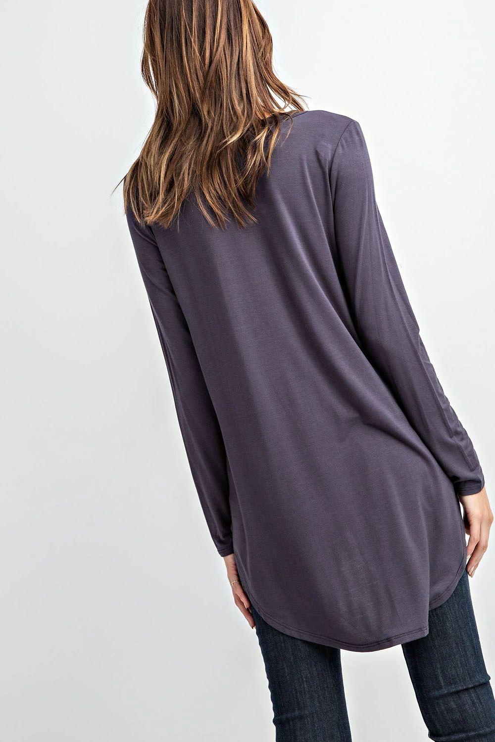 BASIC ROUND NECK TOP