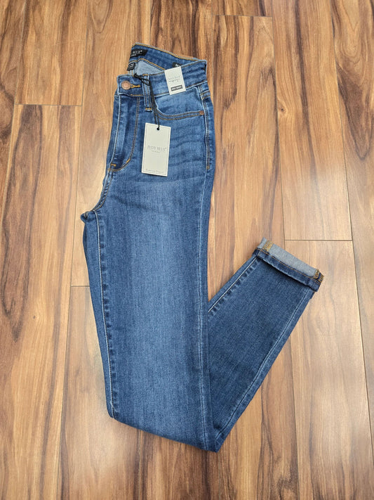 JUDY BLUE CUFFED HEM SKINNY