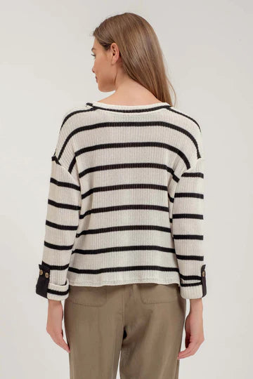 RELAXED 3/4 KNIT TOP