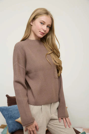 POCKET SWEATER