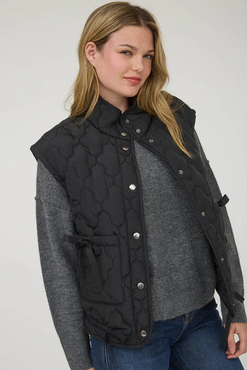 TIE QUILTED PUFFER VEST