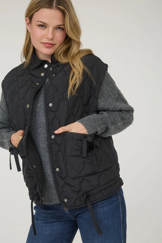 TIE QUILTED PUFFER VEST
