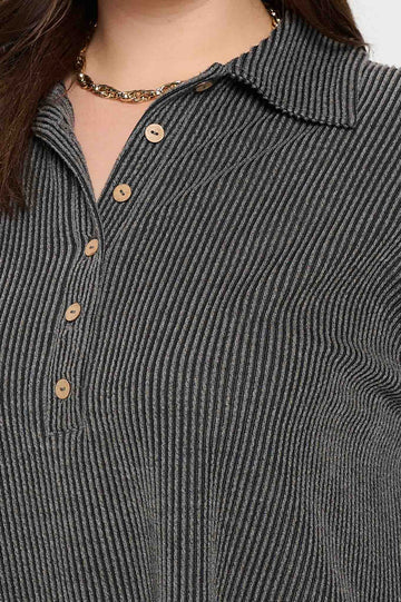 PINSTRIPE HALF BUTTON TOP