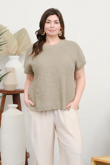 TEXTURED CREW PULLOVER