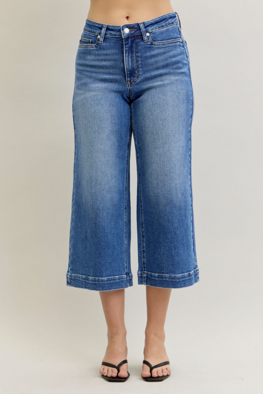 Judy Blue Vintage Pocket Crop