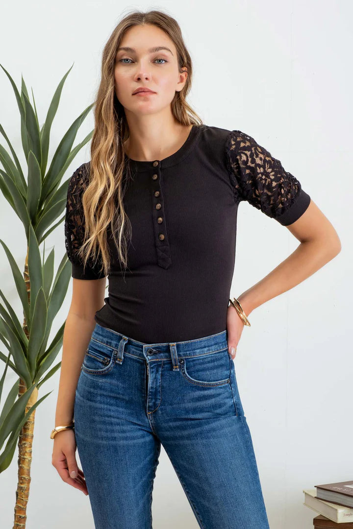 LACE PUFF SLEEVE TOP