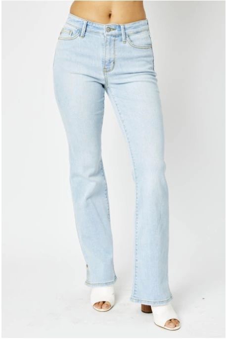 JUDY BLUE SLIT HEM BOOTCUT