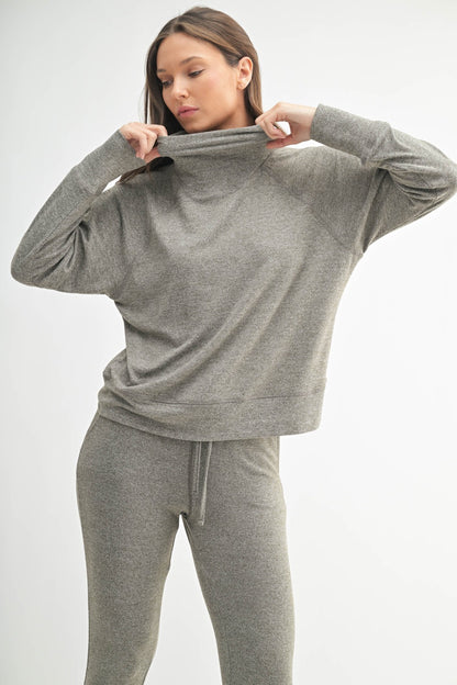 Hacci Cowl Neck Pullover